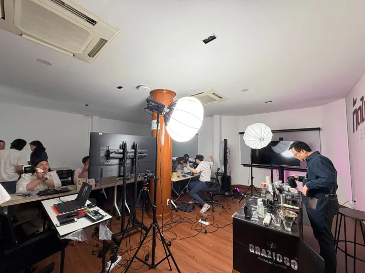 ภาพบรรยากาศพื้นที่สำหรับถ่ายทอดสด